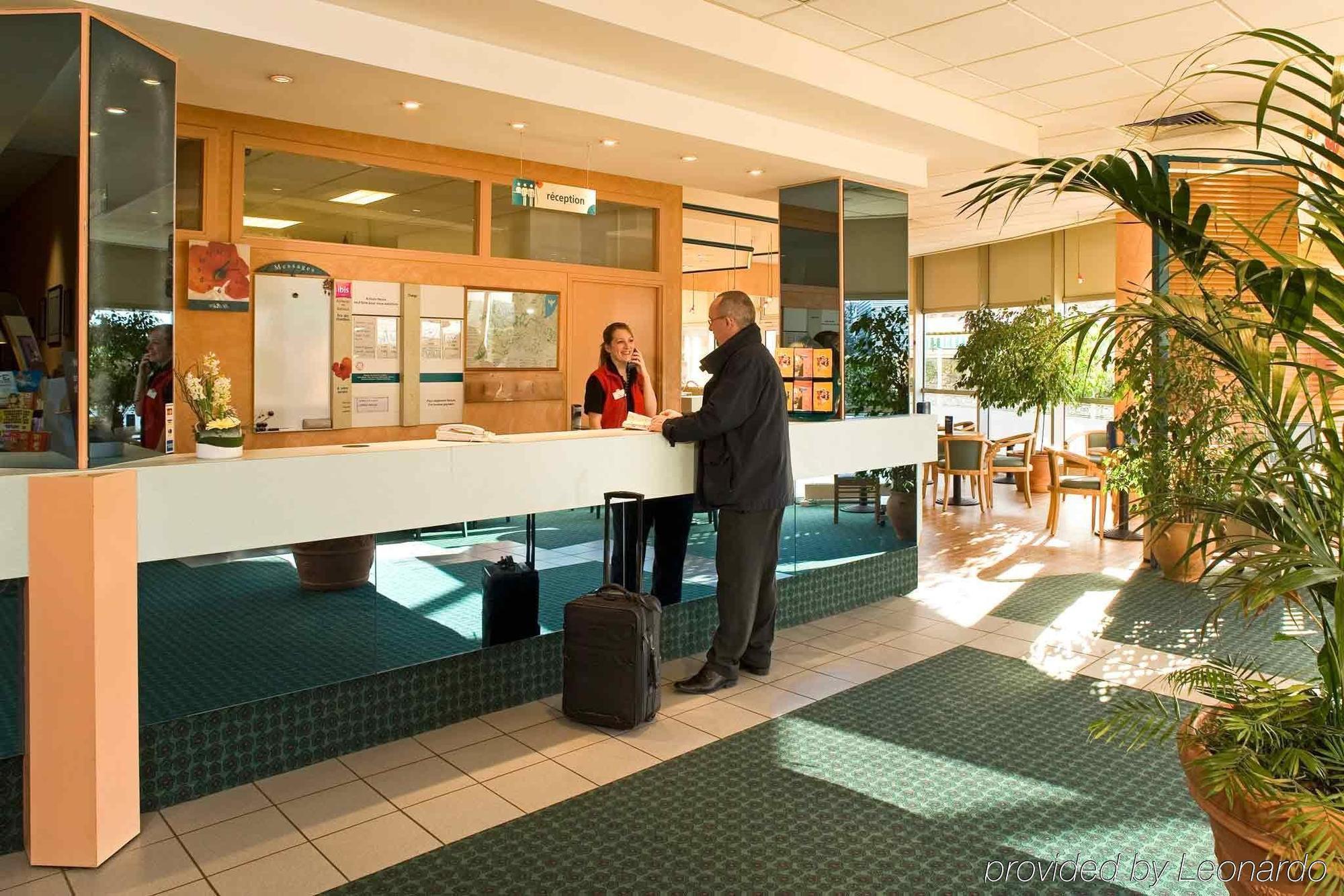 Ibis Archamps Porte De Geneve Exterior foto