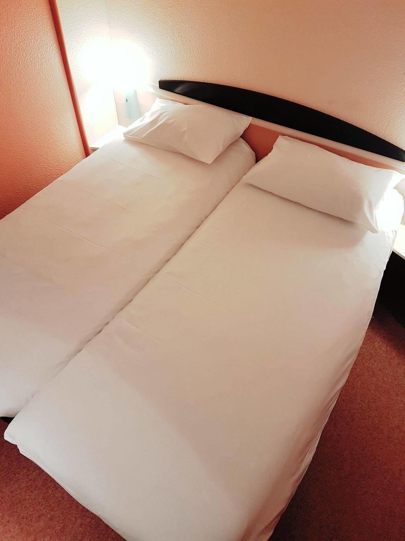 Ibis Archamps Porte De Geneve Exterior foto